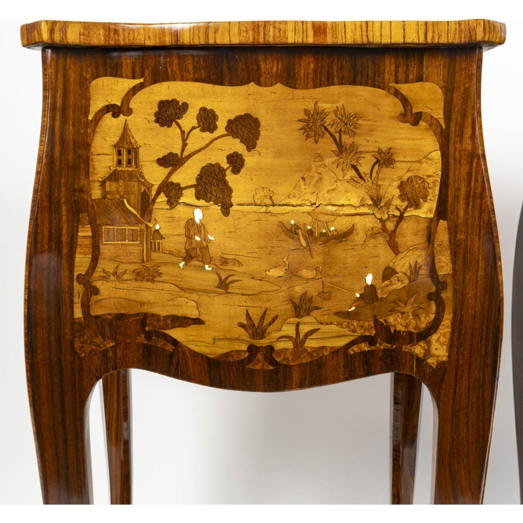 Paire de chevets de style Louis XV. | Biron 