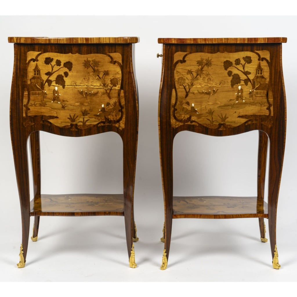Paire de chevets de style Louis XV. | Biron 