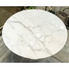 Eero Saarinen & Knoll : Table « Tulip » calacatta 91 cm | Biron 