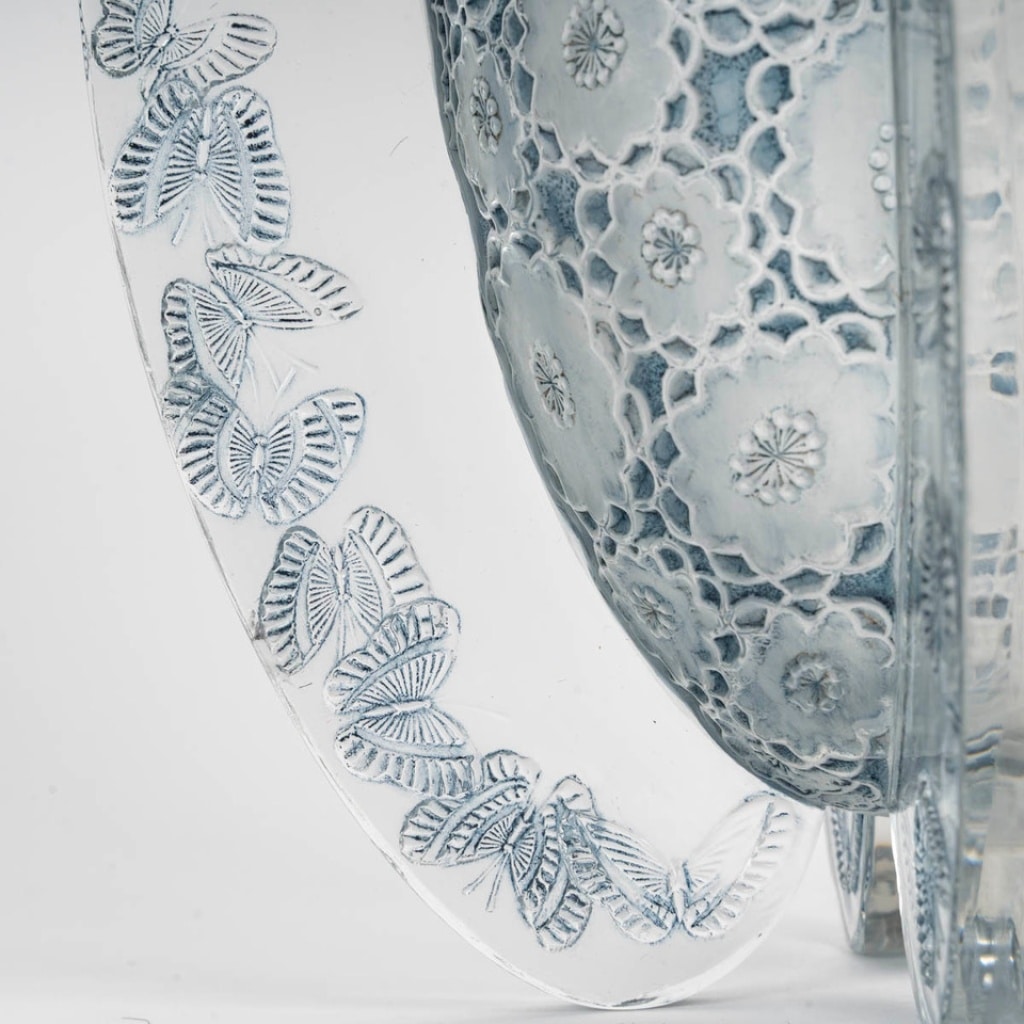René LALIQUE (1860 – 1945) Vase « Papillons » – 1936. | Biron 