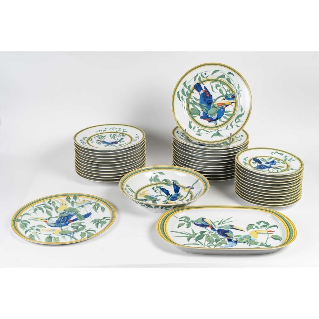 Rare Service Hermès « Toucans » En Porcelaine De Limoges | 1986 | 40 Pièces | Pour 12 Personnes | Biron 