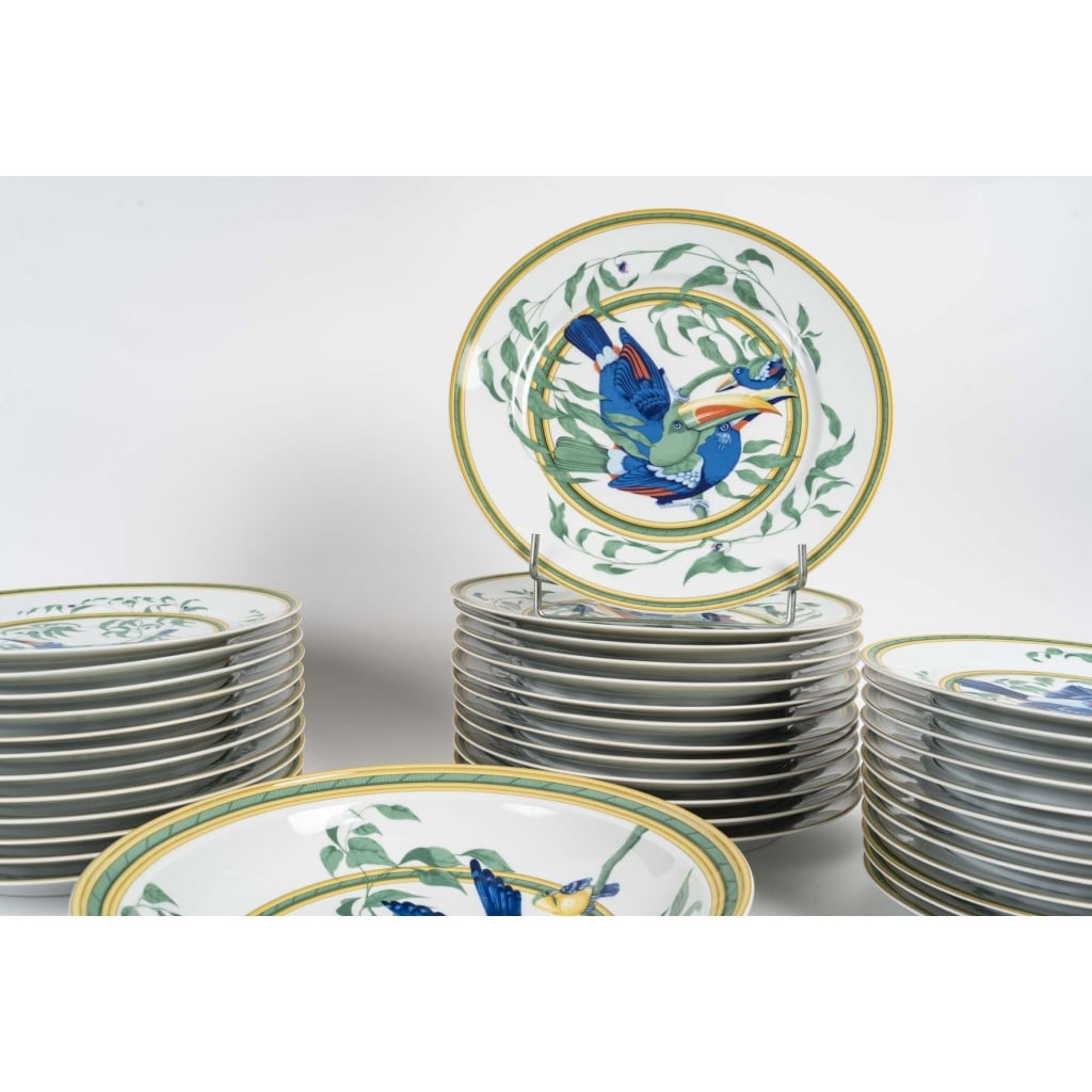 Rare Service Hermès « Toucans » En Porcelaine De Limoges | 1986 | 40 Pièces | Pour 12 Personnes | Biron 