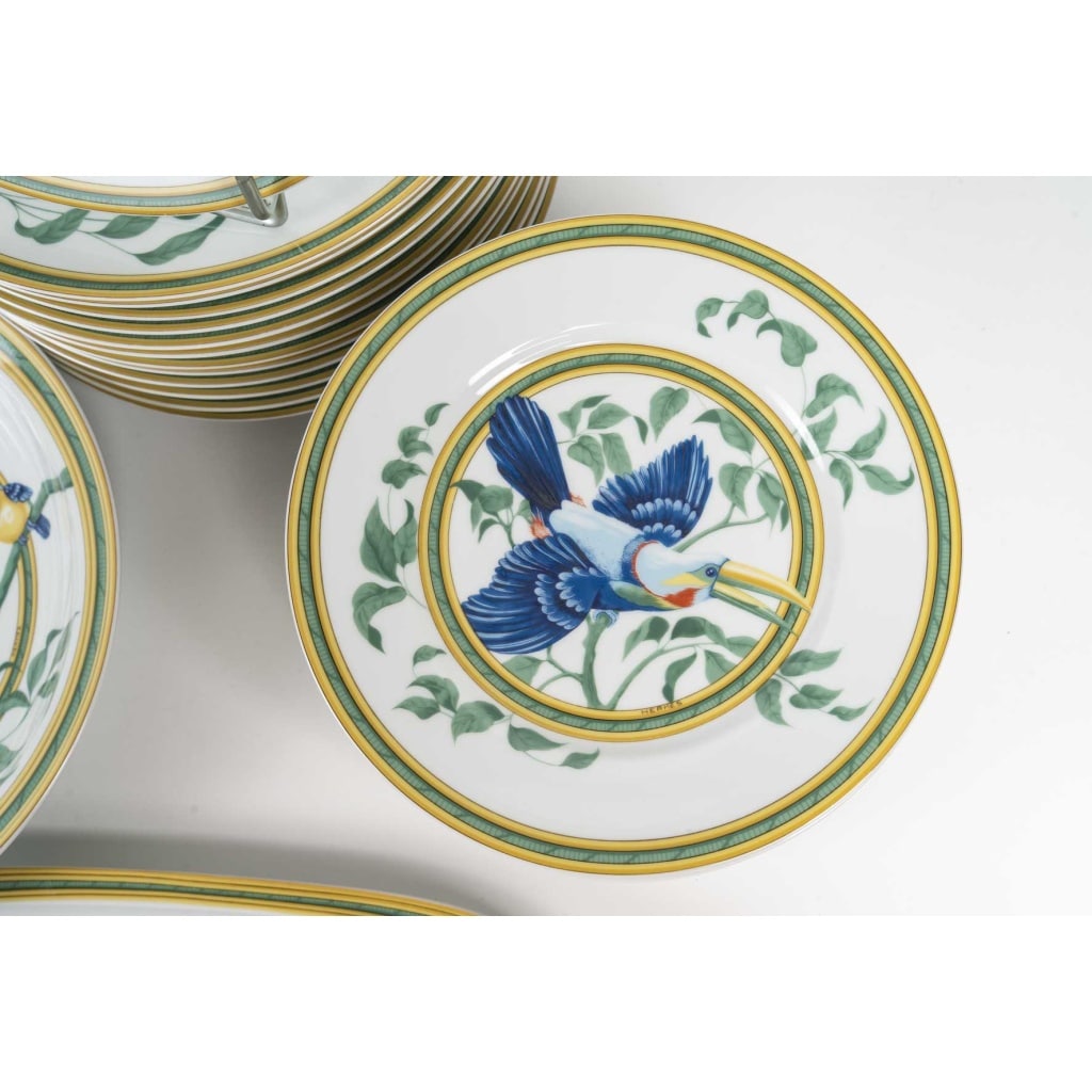 Rare Service Hermès « Toucans » En Porcelaine De Limoges | 1986 | 40 Pièces | Pour 12 Personnes | Biron 