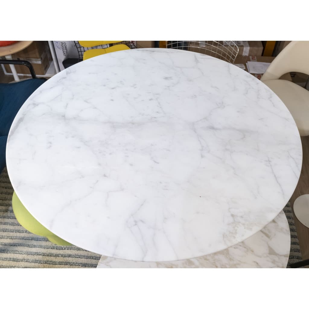 Eero SAARINEN Knoll International « Tulip » Table Calacatta 137 cm | Biron 
