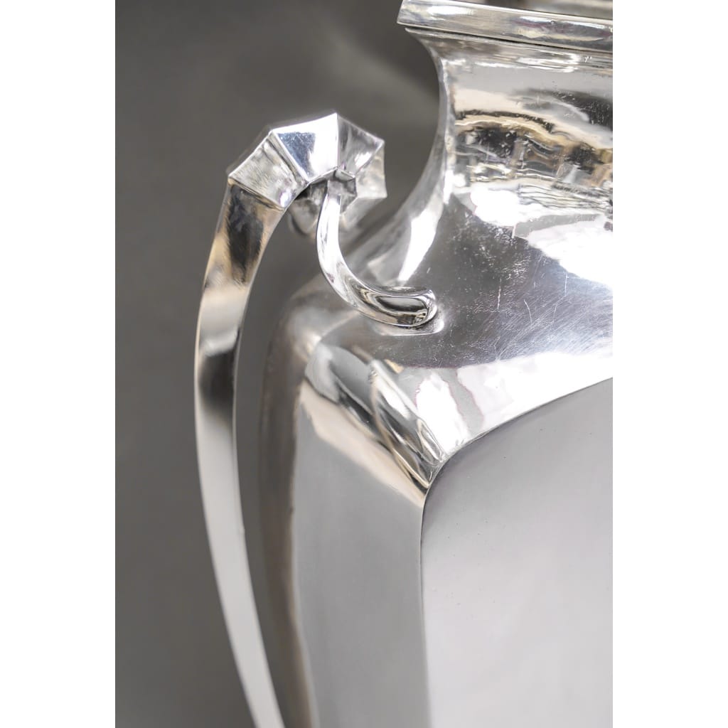 Orfèvre BOULENGER – Vase en argent massif ART DECO circa 1925/1930 | Biron 