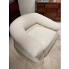 Ensemble fauteuil et pouf d’URBINO et LOMAZZI | Biron 