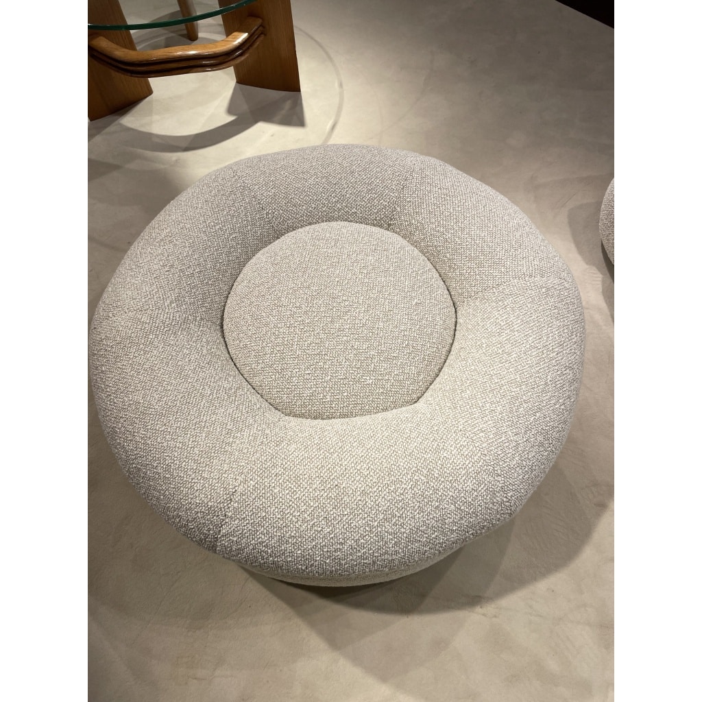 Ensemble fauteuil et pouf d’URBINO et LOMAZZI | Biron 