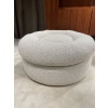 Ensemble fauteuil et pouf d’URBINO et LOMAZZI | Biron 