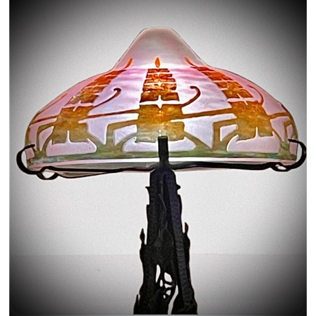 LAMPE LE VERRE FRANÇAIS A DÉCOR DE CLEMATITES | Biron 