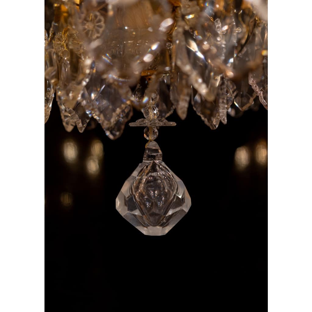 Petit lustre d’époque Louis XV en bronze doré et cristal taillé vers 1760-1770 | Biron 