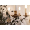 Lustre en bronze et tôle laquée vert à décor de branchages et porcelaine de Meissen fin du XVIIIème siècle | Biron 