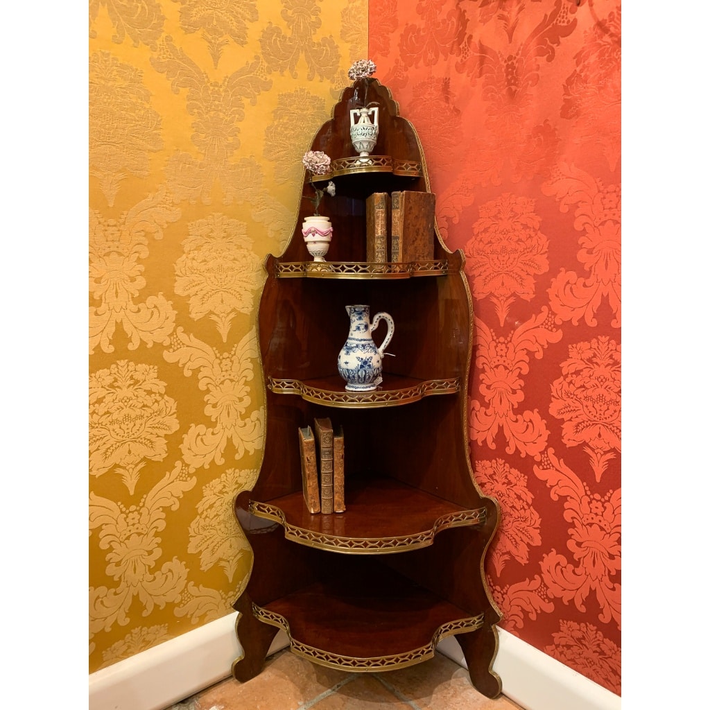 Encoignure en acajou de style Louis XVI à décor de bronze et laiton doré vers 1890-1900 | Biron 