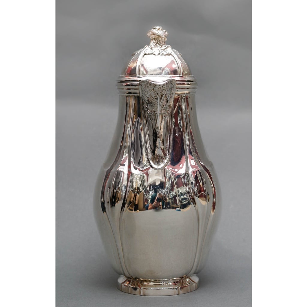 LELIÈVRE (Eugène-Alfred) – Cafetière en argent Massif TIFFANY circa 1880 ART NOUVEAU | Biron 