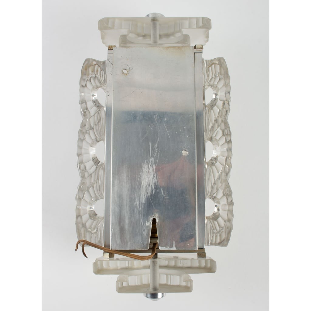 Ensemble de 3 Appliques « Séville » Lalique en Cristal | 1947 | Éclairage de Luxe| Design Élégant | Biron 