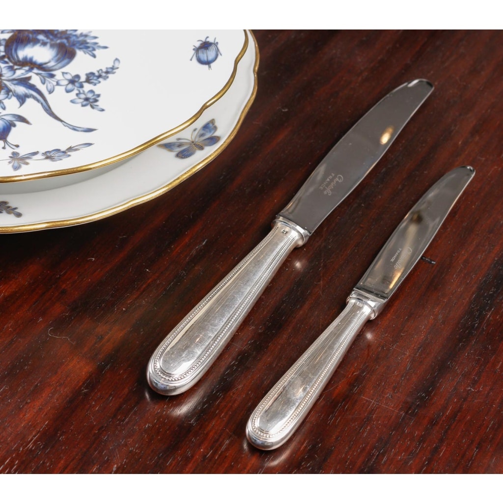 Ménagère Christofle « Perles » – Ensemble de 48 pièces en métal argenté- 12 personnes avec boite | Biron 