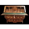 Commode Bordelaise dite scriban en noyer et acajou époque Louis XV | Biron 