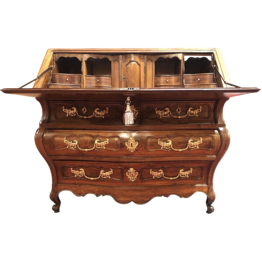 Commode Bordelaise dite scriban en noyer et acajou époque Louis XV | Biron 