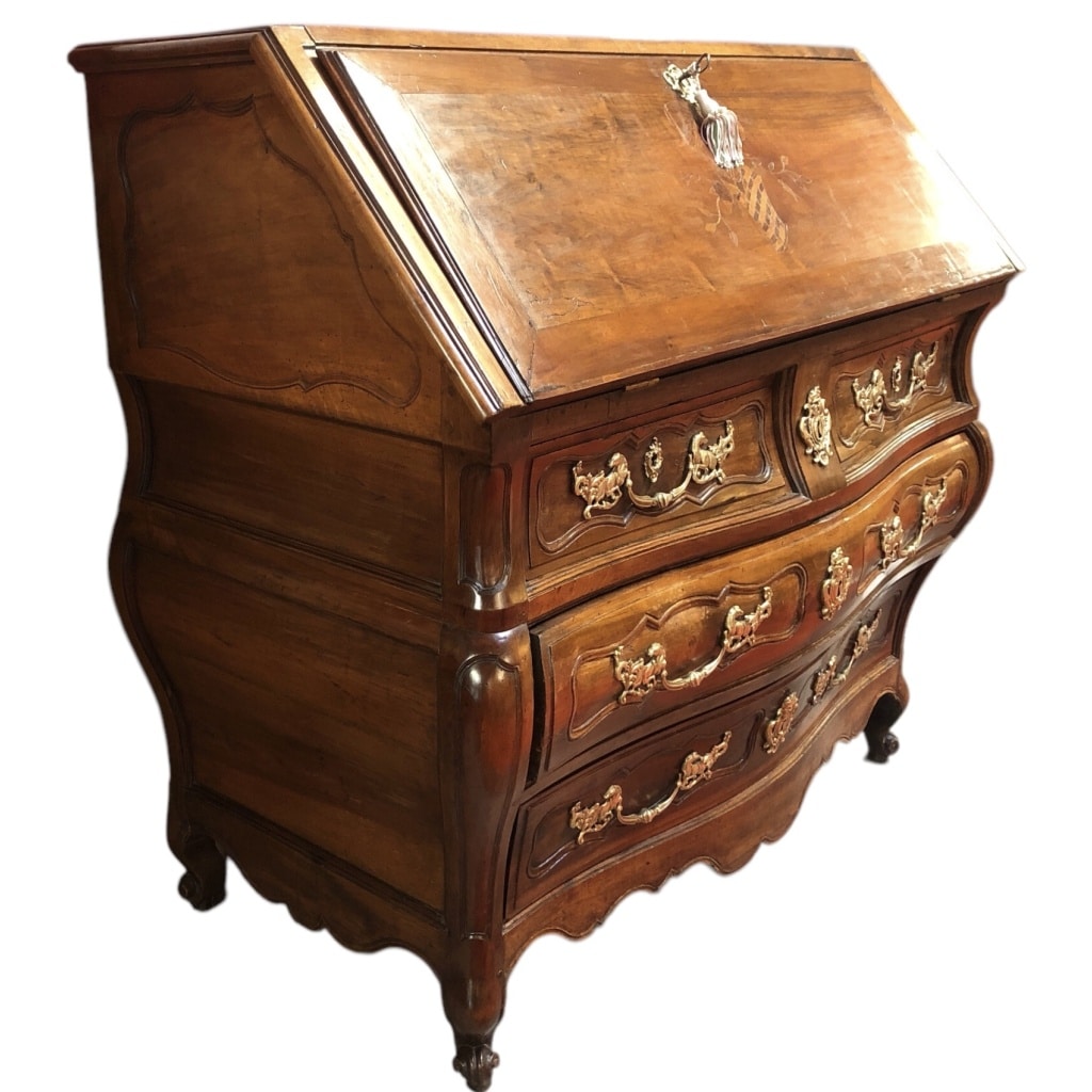 Commode Bordelaise dite scriban en noyer et acajou époque Louis XV | Biron 