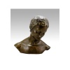 Sculpture d’un visage tête incliné en bronze patiné, Art contemporain, XXIème siècle. | Biron 