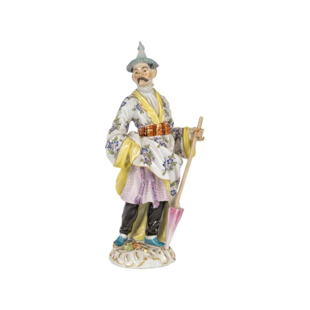 Sculpture en porcelaine de Meissen, model du XIXème siècle, XXème siècle. | Biron 