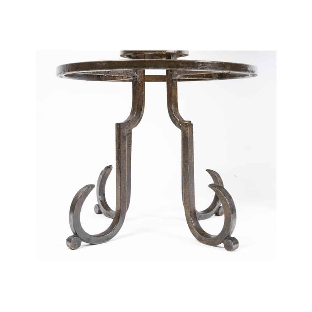 Suite de 7 tabourets en fer forgé et tapisserie, XXème siècle, 1950-1960. | Biron 