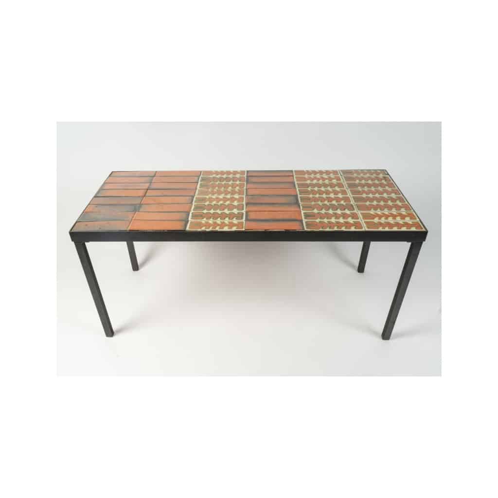 Table basse de Roger Capron des années 1970, céramique et métal. | Biron 