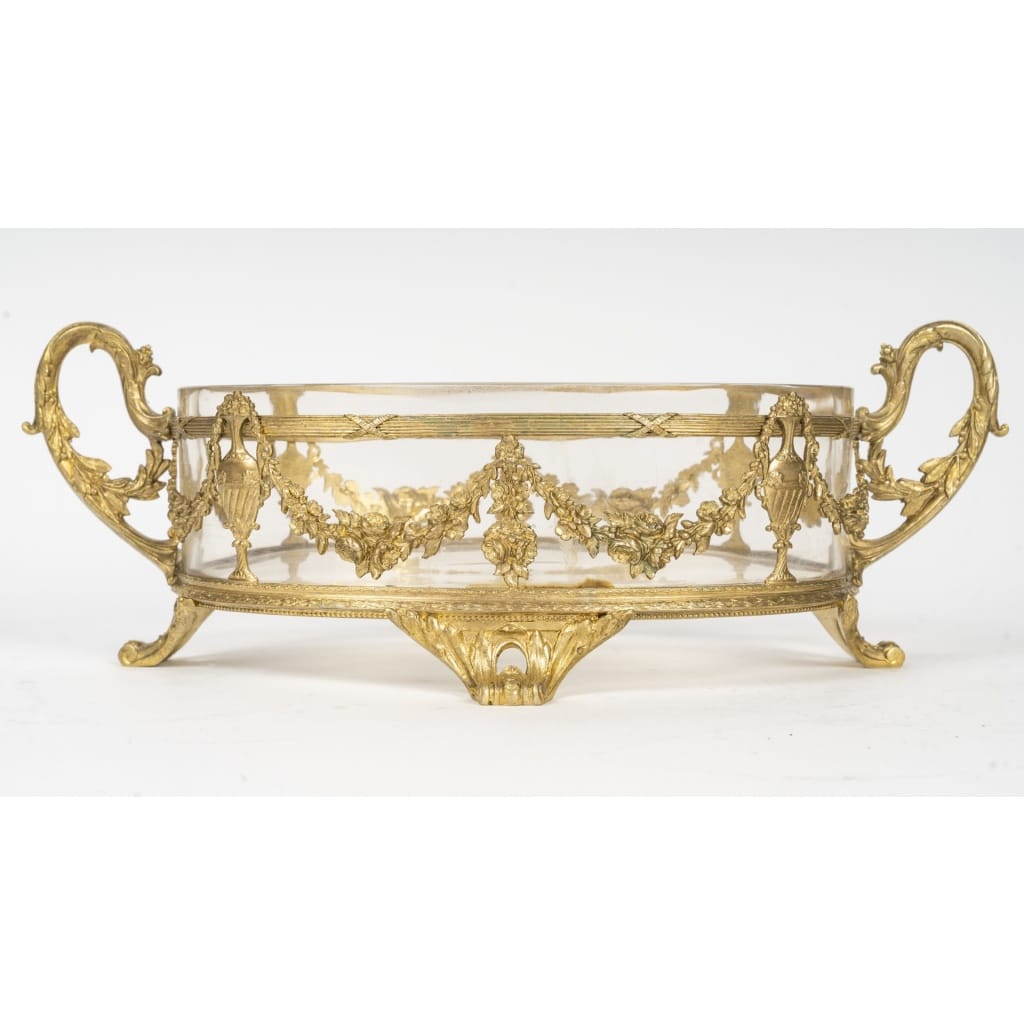 Elegante Coupe Ou Centre De Table En Cristal Et Bronze Doré, Style Louis XVI, Fin XIXème Siècle | Biron 