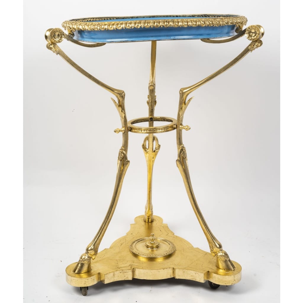 Guéridon En Bronze Doré Et Porcelaine De Sèvres, Style Louis XVI | Biron 