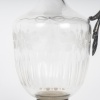 Paire De Carafes En Cristal Gravé Et Une Monture En Métal Argenté. | Biron 