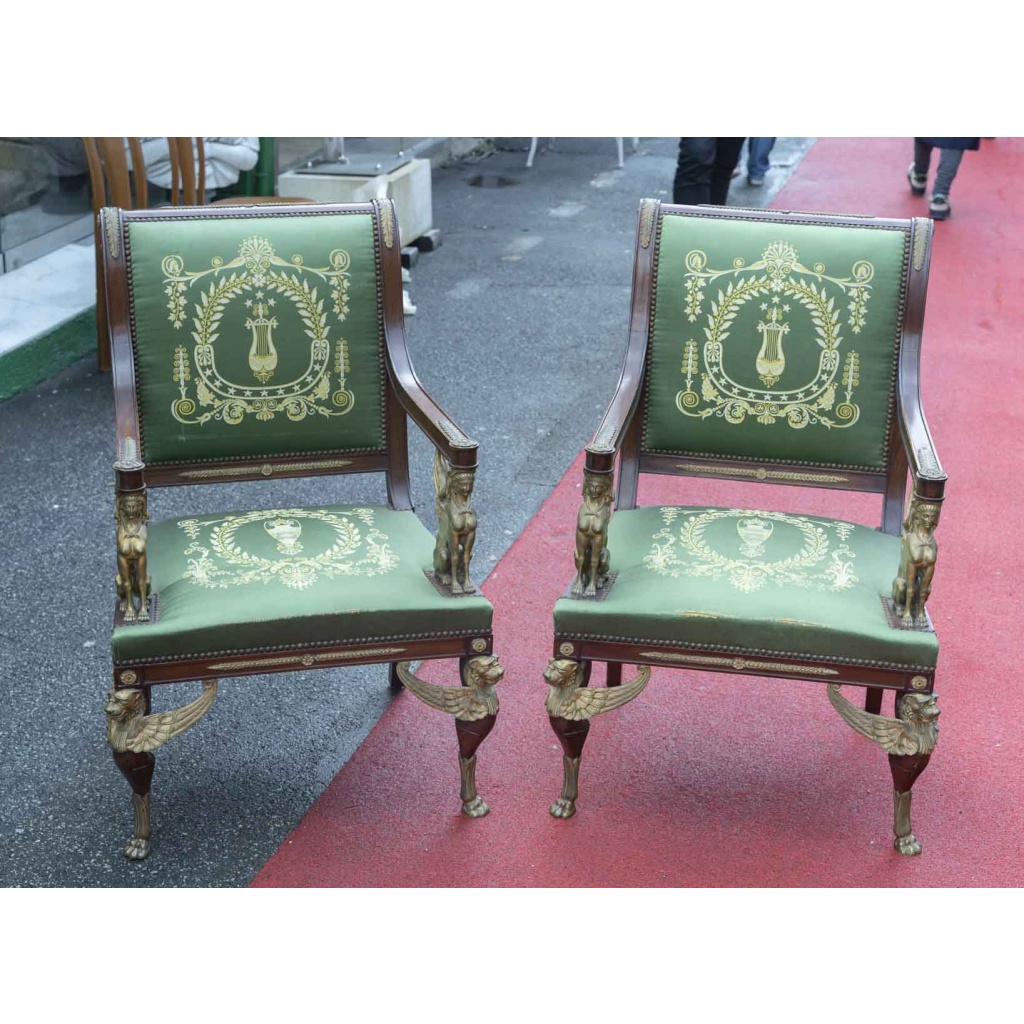 Salon Empire | Biron 