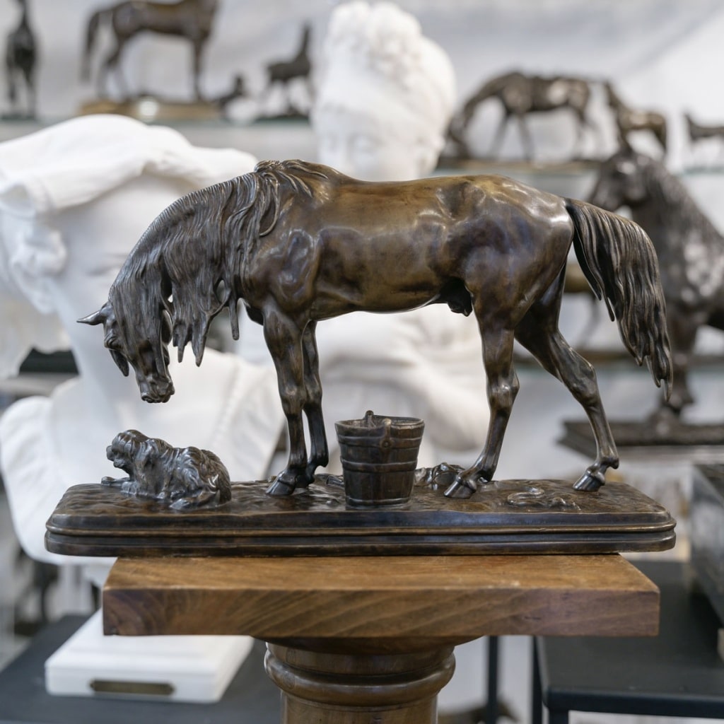 SCULPTURE – CHEVAL ET CHIEN A L’ÉCURIE , HENRI – ALFRED JACQUEMART (1824-1896) – BRONZE | Biron 