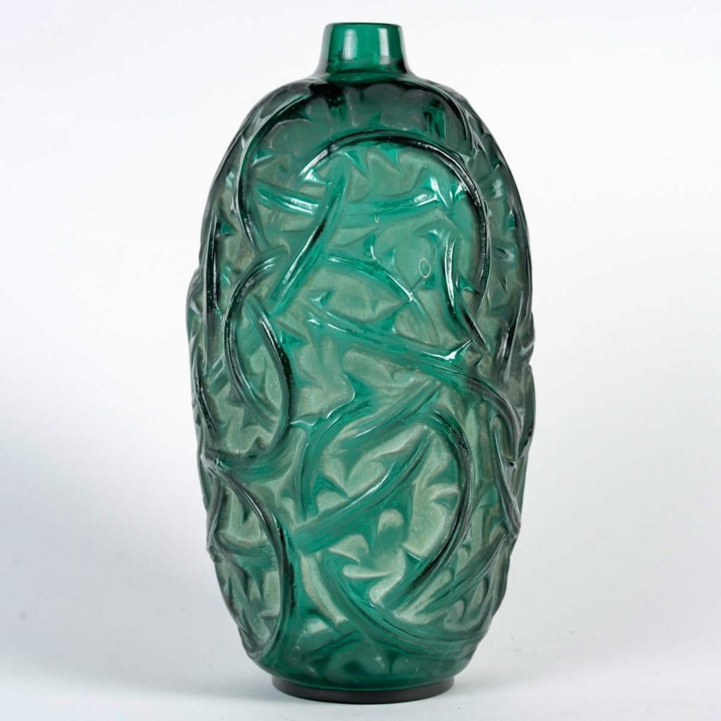 Vase « Ronces » verre vert émeraude patiné blanc de René LALIQUE | Biron 
