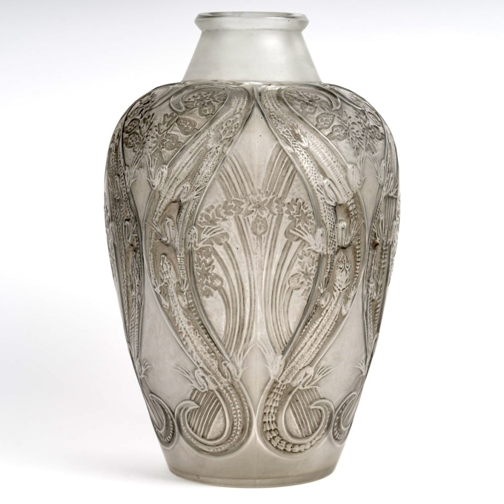 Vase « Lézards et Bluets » verre blanc patiné sépia de René LALIQUE | Biron 