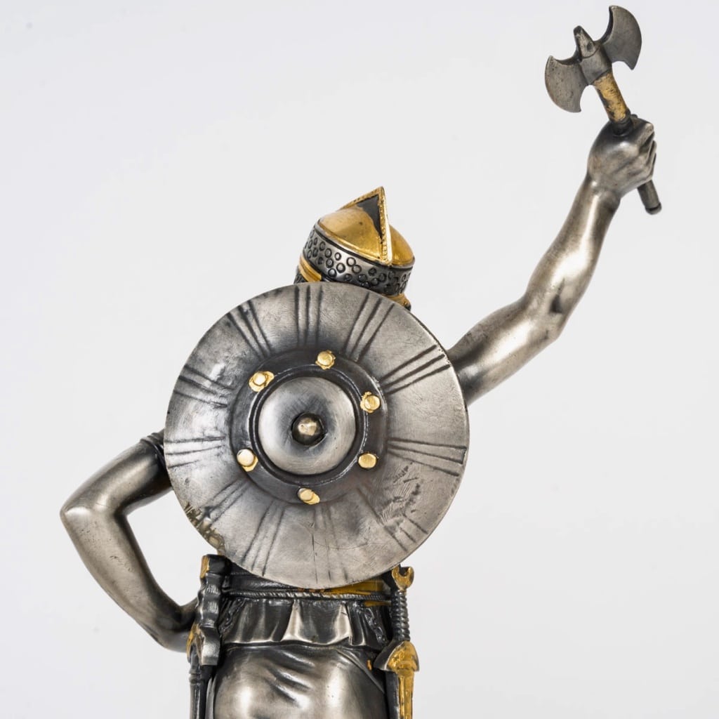 Émile-Coriolan Guillemin (1841-1907) Paire de Soldats Gaulois en bronze, circa 1875 | Biron 