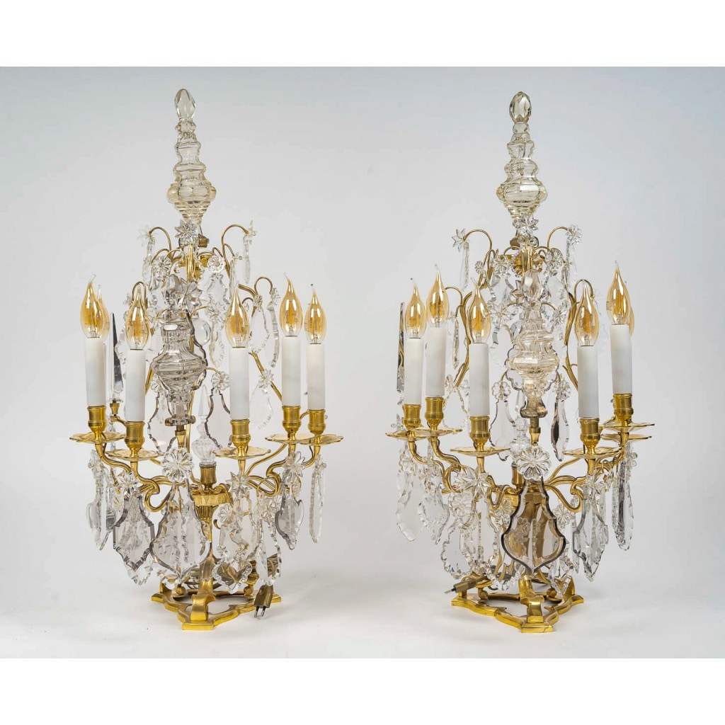 Paire de girandoles de style Louis XV en bronze doré et décor de cristal Baccarat vers 1850-1870 | Biron 