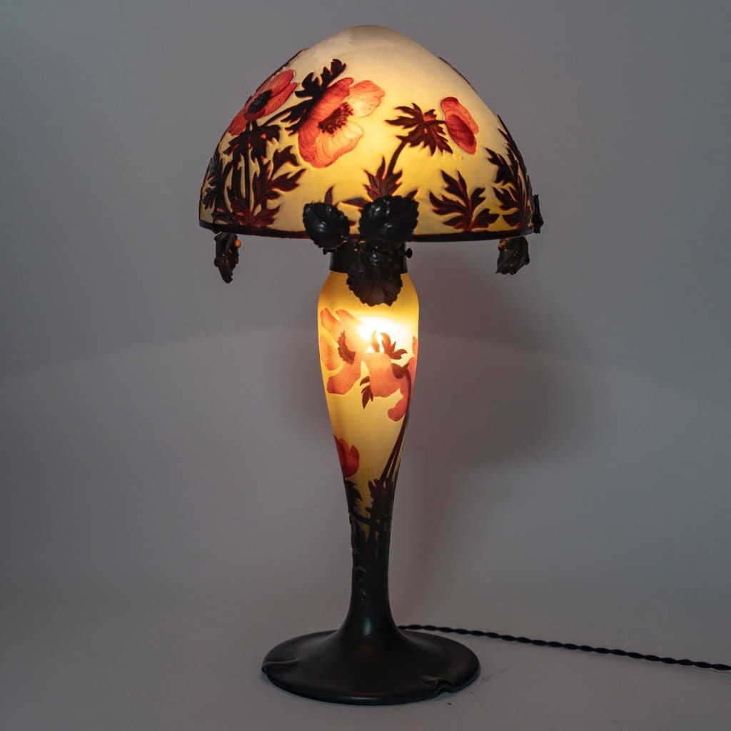 Muller Frères, Lunéville, Lampe en verre « Anémones » circa 1915 | Biron 