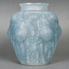 Vase "Domrémy" verre opalescent patiné bleu de René LALIQUE 