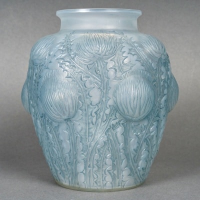 Vase "Domrémy" verre opalescent patiné bleu de René LALIQUE