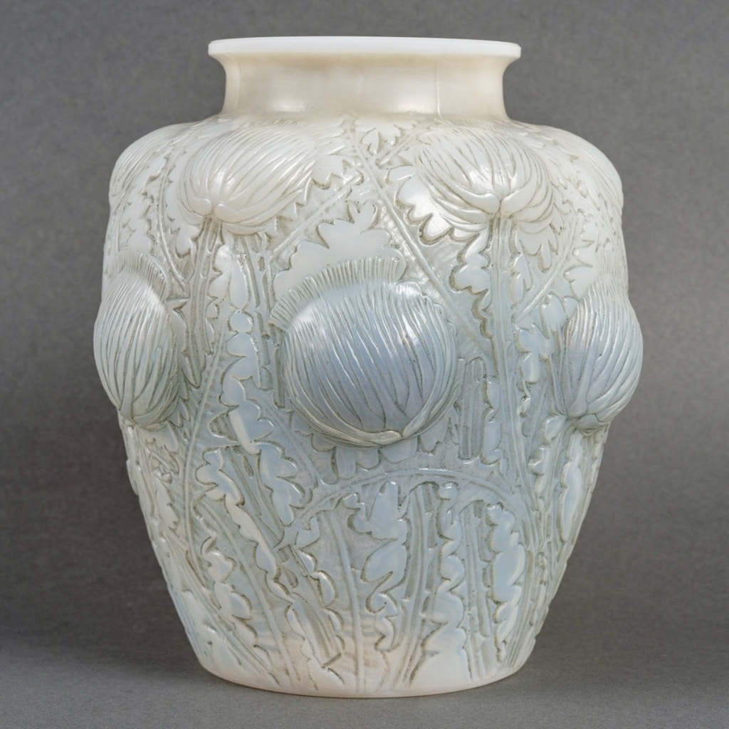 Vase "Domrémy" verre opalescent patiné bleu-gris de René LALIQUE 
