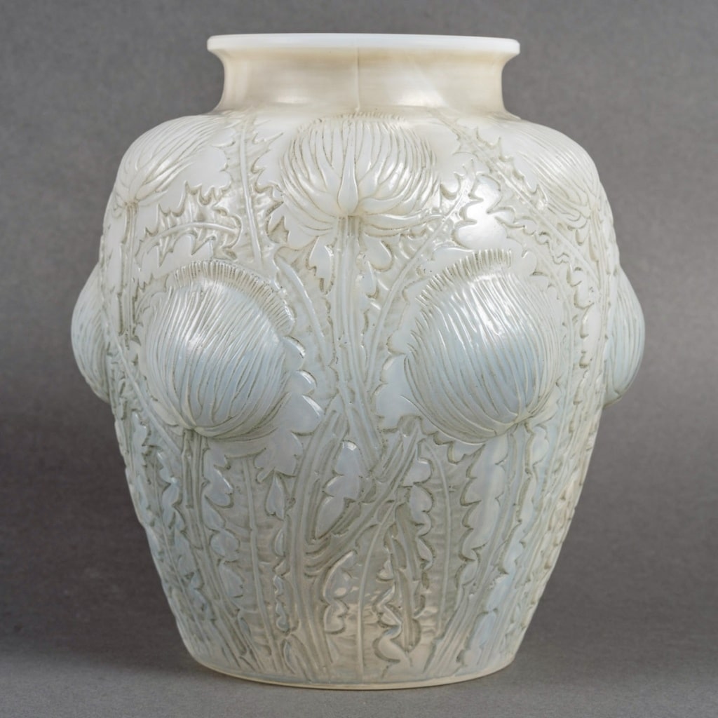 Vase "Domrémy" verre opalescent patiné bleu-gris de René LALIQUE 