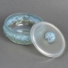 Boîte « Primevères » verre opalescent patiné bleu de René LALIQUE | Biron 