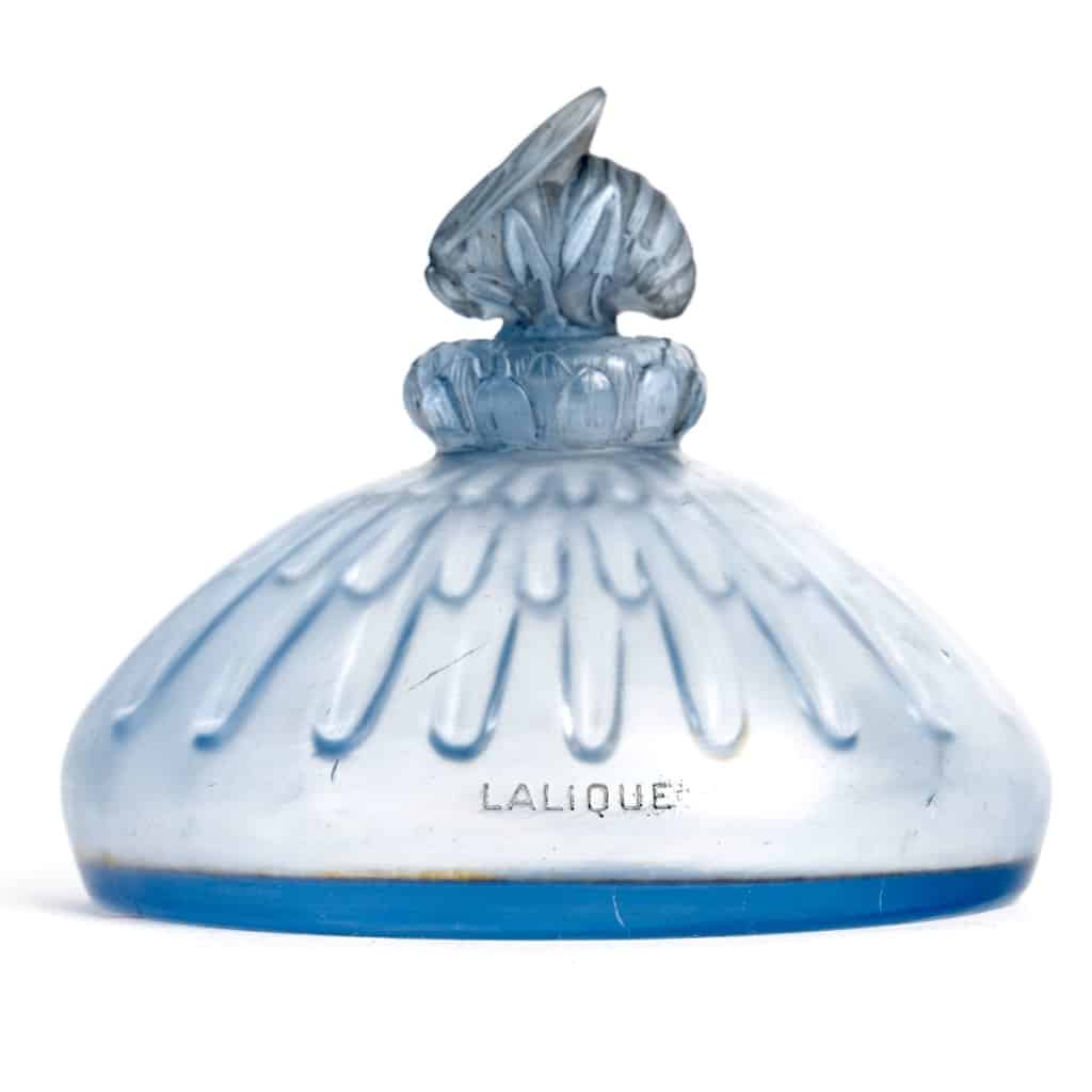 Flacon « Au Cœur des Calices » verre bleu ciel patiné gris de René LALIQUE pour Coty | Biron 