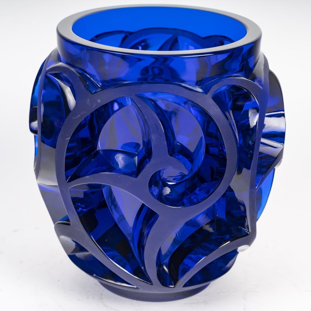 Vase « Tourbillons » cristal bleu de LALIQUE | Biron 