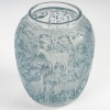 Vase « Biches » verre blanc patiné bleu de René LALIQUE | Biron 