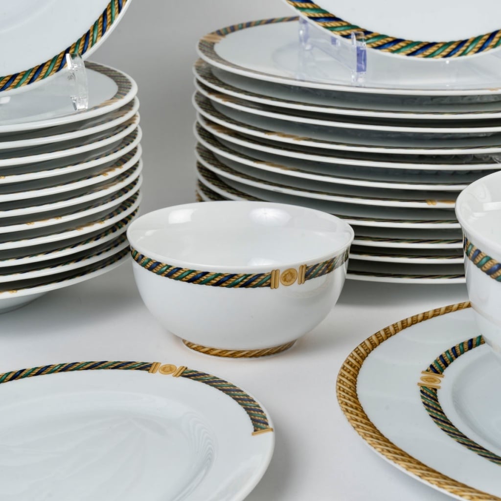 Service "Torsadior" porcelaine de Christian DIOR - 41 Pièces 