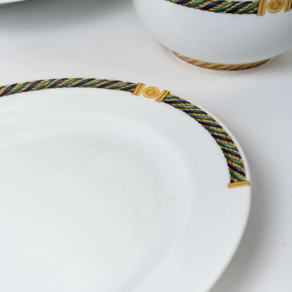 Service "Torsadior" porcelaine de Christian DIOR - 41 Pièces 