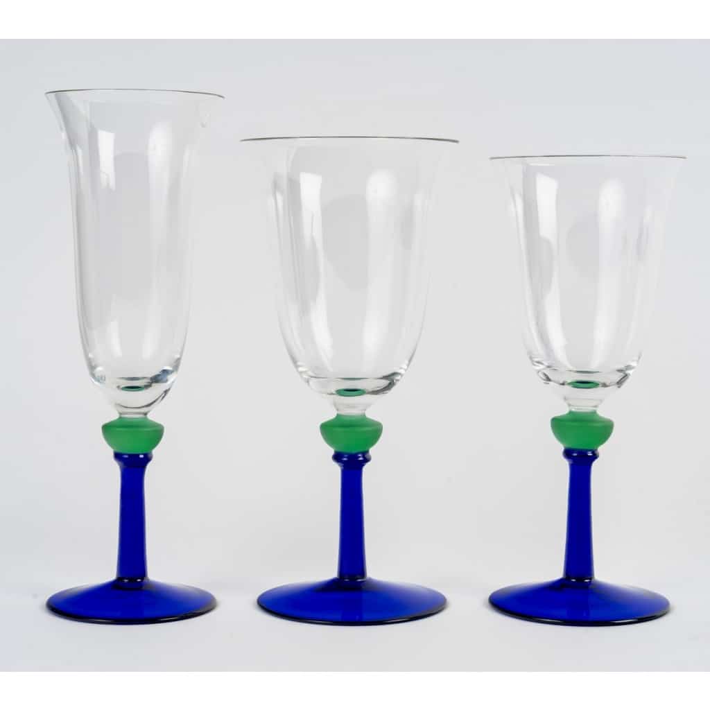 Service de Verres "Torsadior" cristal blanc, blanc et bleu de Christian DIOR 