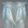 Vase « Ceylan » verre opalescent patiné bleu de René LALIQUE | Biron 