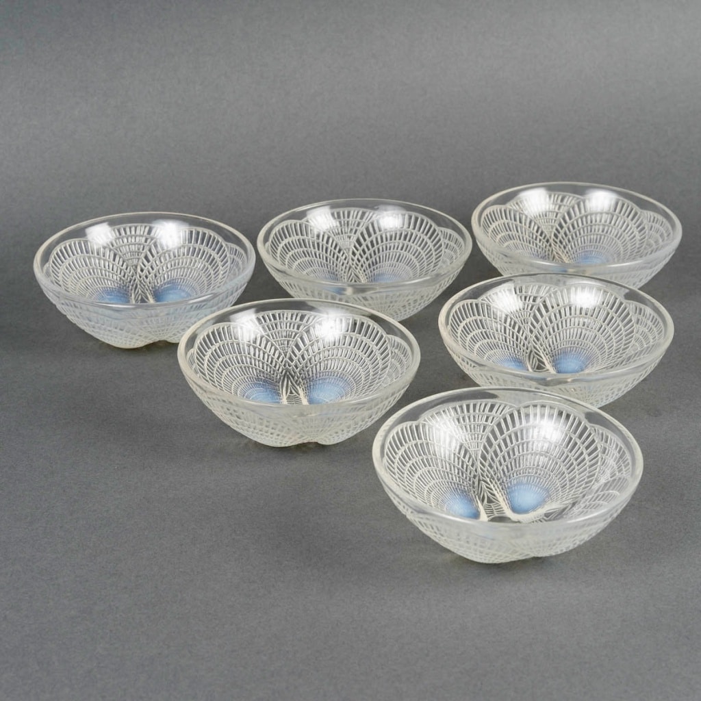Suite de 6 Bols "Coquilles" verre opalescent de René LALIQUE 