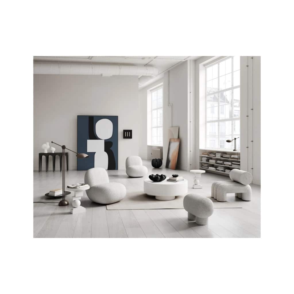 Bout de canapé, table d’appoint couleur blanc, model Artiste, œuvre contemporaine, XXIème siècle. | Biron 